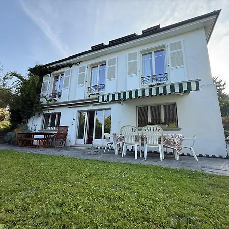 Nocleg ze śniadaniem Laura *