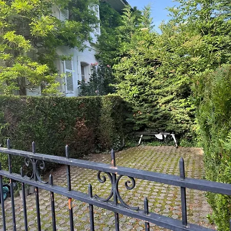 Laura Bed & Breakfast *